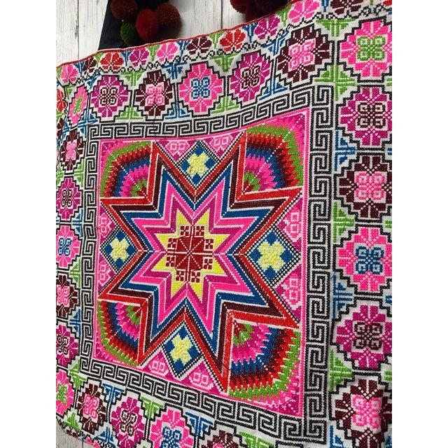 モン族 刺繍 ショルダーバッグ : 旅空 tabisora foolsgold-web