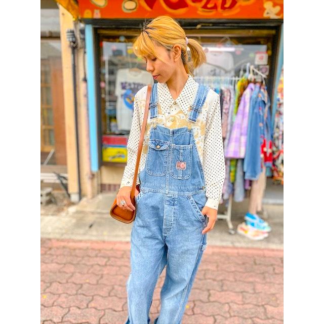 トップス ブラウス　レトロ　古着女子　花柄 東京ブラウス 】昭和レトロ 花柄ブラウス ベージュ サイズS〜M