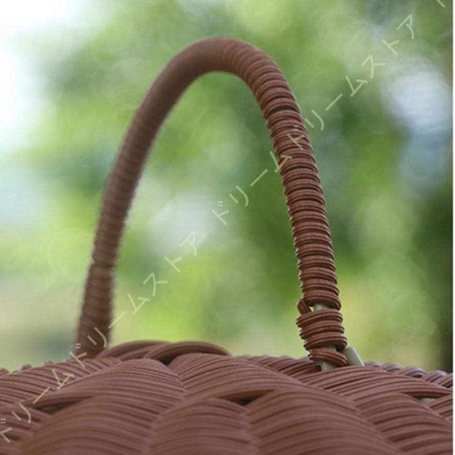 ペットベッド 藤編み ラタン ドーム型 ペットハウス 通気性抜群 夏用 涼しい ござ付き クッション付き 天然素材 猫ちぐら 猫ネスト 手編み 細工品 小型犬 クッション付き