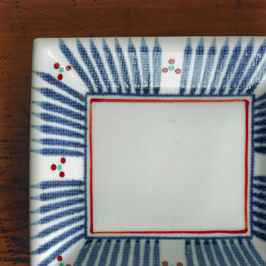 砥部焼 5.2寸長角布目皿 十草三つ紋 梅山窯 愛媛県 伝統工芸品 民藝品 食器 キッチン雑貨 ギフト プレゼント 誕生日 お祝い 贈答品 成人祝い |  | 02