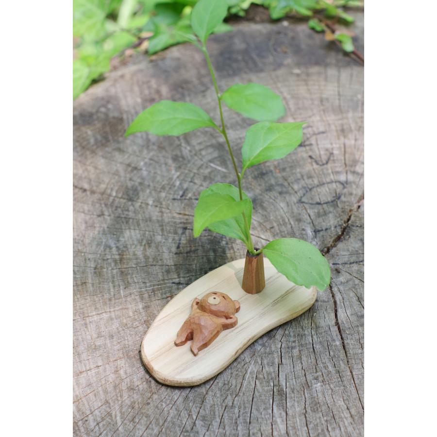 erakko 木陰がほしいタイニークマ 黒／茶色 一輪挿し 花器 花瓶 エラッコ 柴田漆工房 ギフト プレゼント 誕生日 お祝い 贈答品 成人祝い |  | 03