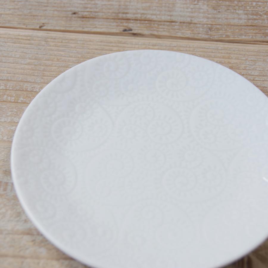 HORITSUKE（彫付） 丸皿 4.5寸 十草/網/蛸唐草 紙箱入り 取り皿 瀬戸焼 伝統工芸品 民藝品 ギフト プレゼント 誕生日 お祝い 贈答品 敬老の日 |  | 08