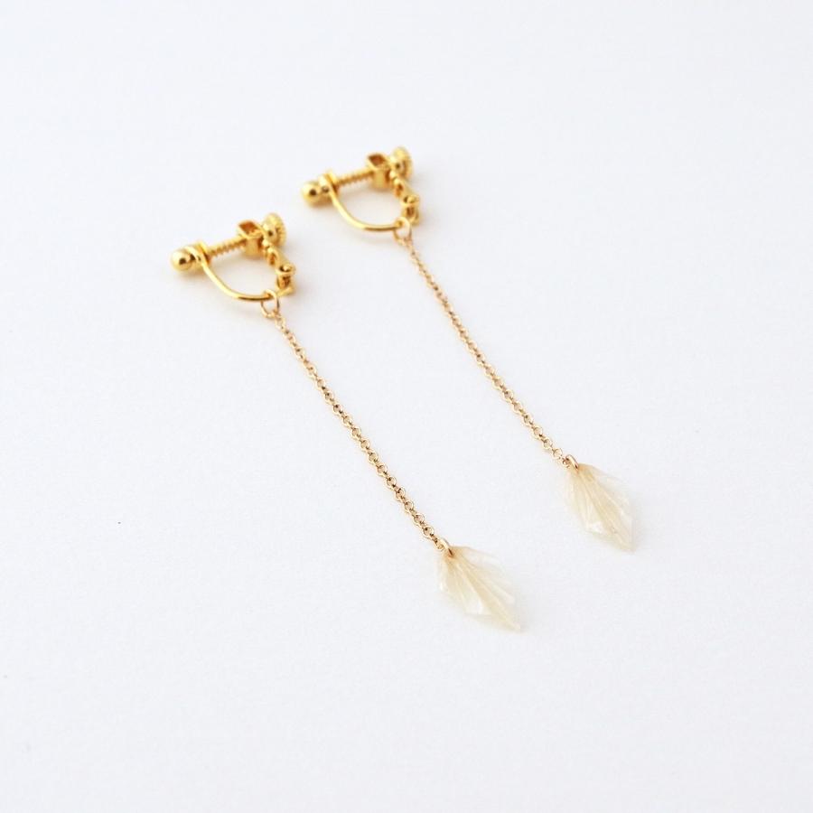 A leaf ピアス 本美濃紙使用 アクセサリー 伝統工芸品 民藝品 ギフト プレゼント 誕生日 お祝い 贈答品 成人祝い | 