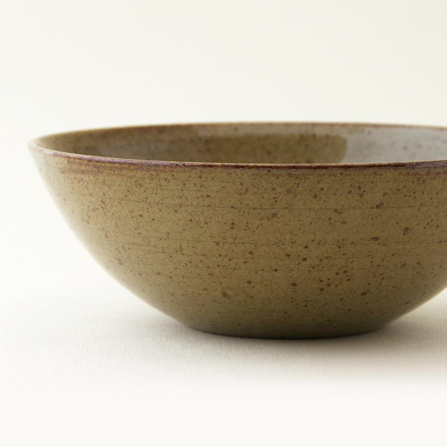 常陸窯いそべ陶苑 ボウル Φ20 灰釉（RF） 笠間焼 Kasama Pottery 伝統工芸品 民藝品 食器 ギフト プレゼント 誕生日 お祝い 贈答品 敬老の日 |  | 03