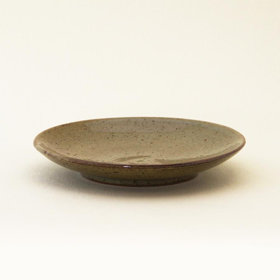 常陸窯いそべ陶苑 プレート Φ15 灰釉（RF） 笠間焼 Kasama Pottery 伝統工芸品 民藝品 食器 ギフト プレゼント 誕生日 お祝い 贈答品 敬老の日 |  | 03
