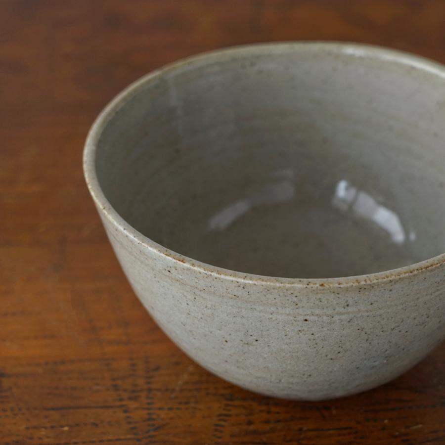 常陸窯いそべ陶苑 ボウル Φ14 灰色（透明釉） 笠間焼 TABITOTE別注カラー 伝統工芸品 民藝品 ギフト プレゼント 誕生日 お祝い 贈答品 敬老の日 |  | 02