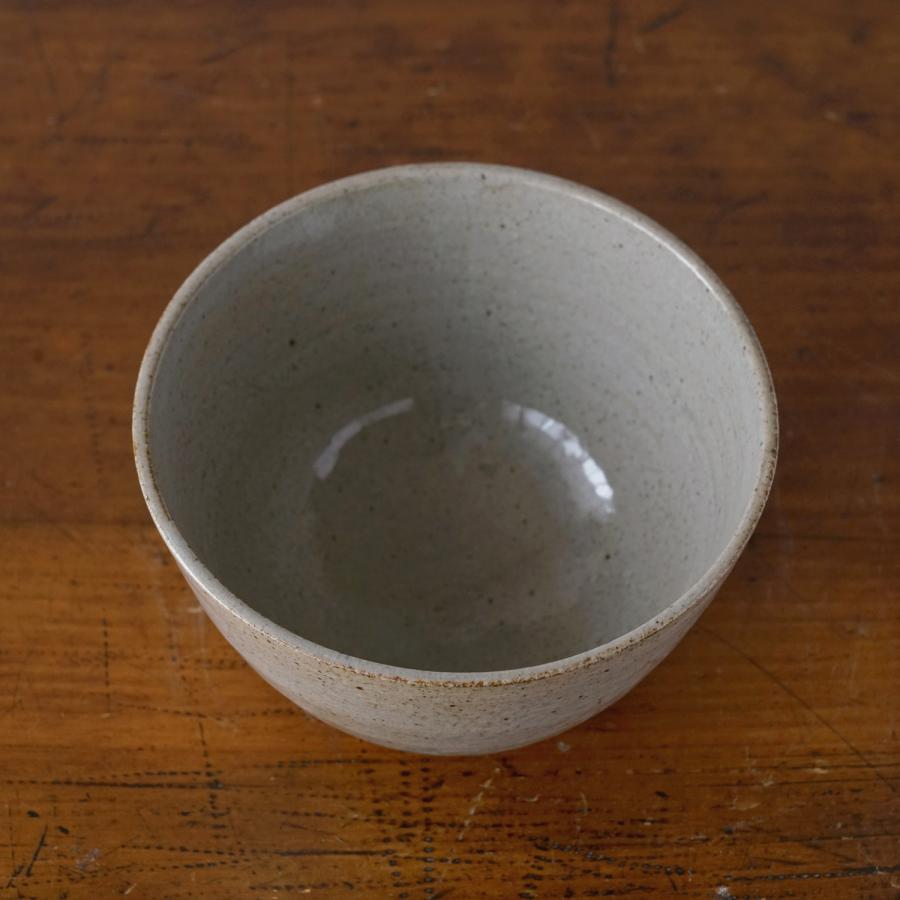 常陸窯いそべ陶苑 ボウル Φ14 灰色（透明釉） 笠間焼 TABITOTE別注カラー 伝統工芸品 民藝品 ギフト プレゼント 誕生日 お祝い 贈答品 敬老の日 |  | 04