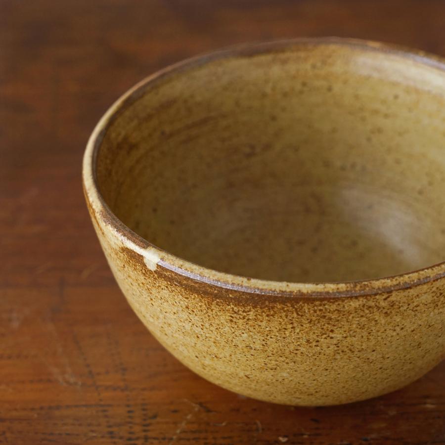 常陸窯いそべ陶苑 ボウル Φ14 黄色（土灰釉） 笠間焼 TABITOTE別注カラー 伝統工芸品 民藝品 ギフト プレゼント 誕生日 お祝い 贈答品 敬老の日 |  | 02