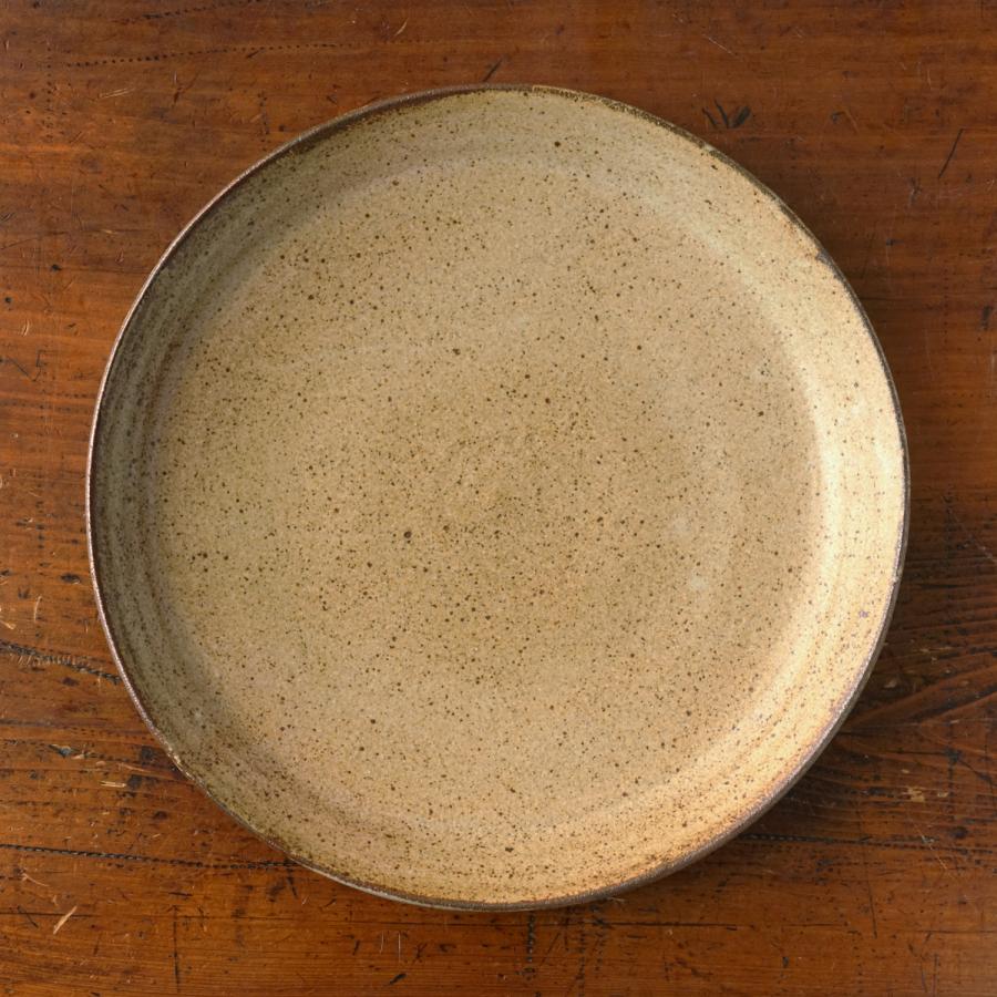 常陸窯いそべ陶苑 プレート Φ24 黄色（土灰釉） 笠間焼 別注カラー 伝統工芸品 民藝品 ギフト プレゼント 誕生日 お祝い 贈答品 敬老の日 | 