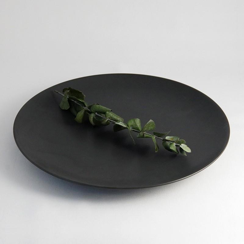 黒照 クロテラス 丸皿 大（Φ260） 大堀相馬焼/雄勝硯 伝統工芸品 民藝