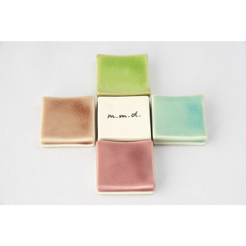m.m.d. 箸置き 5個セット 瀬戸焼 ギフトボックス 伝統工芸品 民藝品 食器 キッチン雑貨 ギフト プレゼント 誕生日 お祝い 贈答品 敬老の日 |  | 02