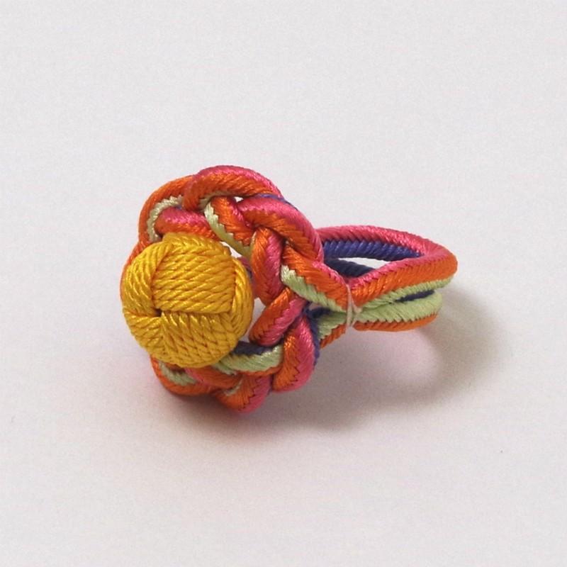 京くみひも 相生リング オレンジ 昇苑くみひも 組紐アクセサリー 指輪 伝統工芸品 民藝品 ギフト プレゼント 誕生日 お祝い 贈答品 成人祝い |  | 02