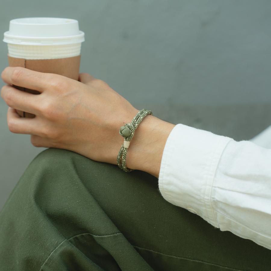 京くみひも 二重巻きブレスレット 別注カラー カーキグリーン 昇苑くみひも 京都 組紐ブレスレット 組紐アクセサリー ギフト プレゼント |  | 05