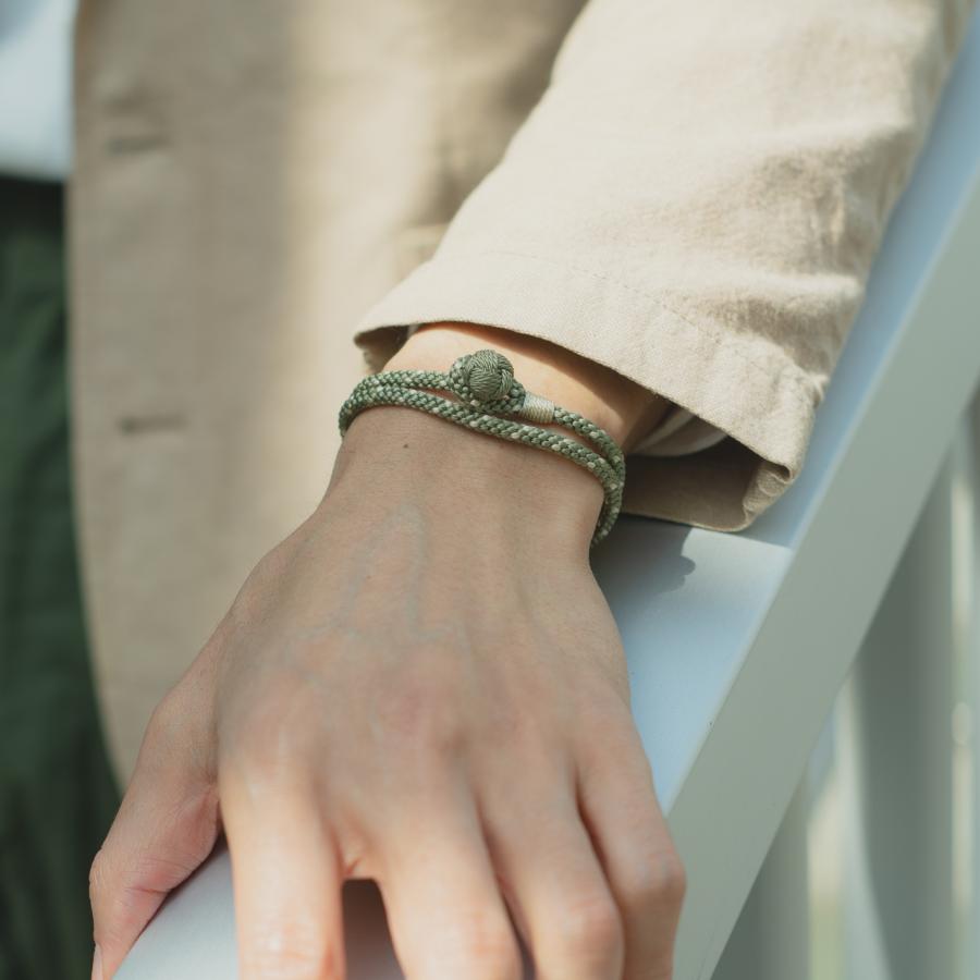 京くみひも 二重巻きブレスレット 別注カラー カーキグリーン 昇苑くみひも 京都 組紐ブレスレット 組紐アクセサリー ギフト プレゼント |  | 06
