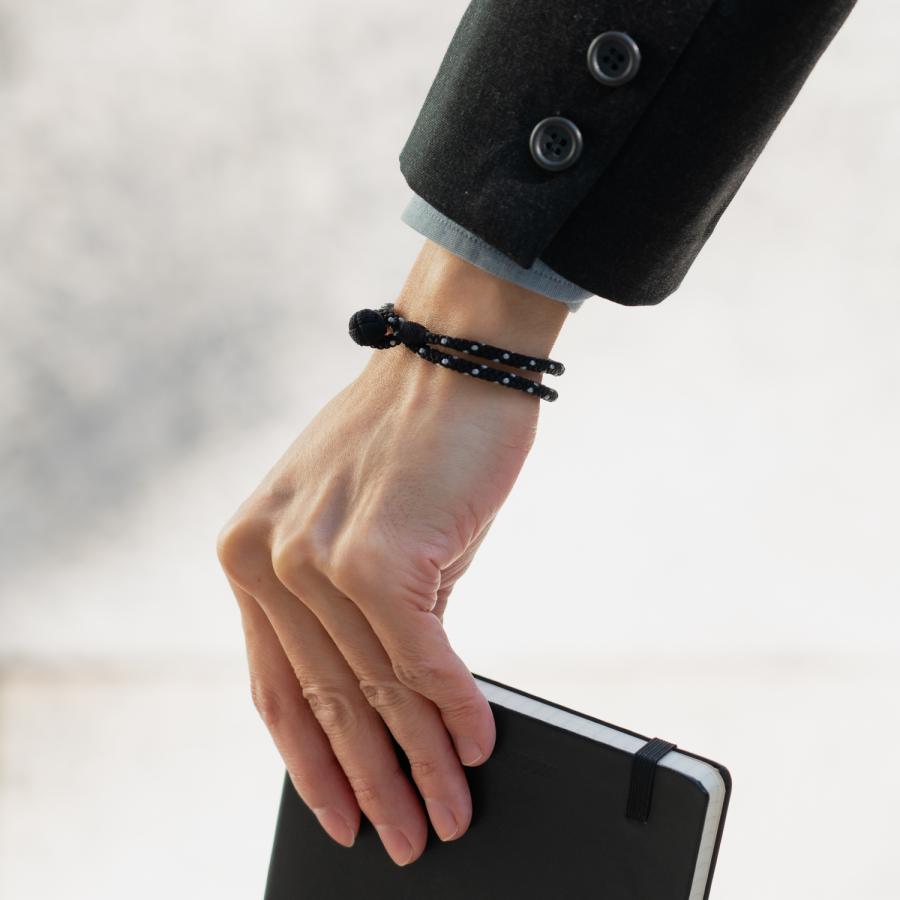 京くみひも 二重巻きブレスレット 別注カラー Urban Black ＜黒＞ 昇苑くみひも 京都 組紐ブレスレット 組紐アクセサリー ギフト プレゼント |  | 07