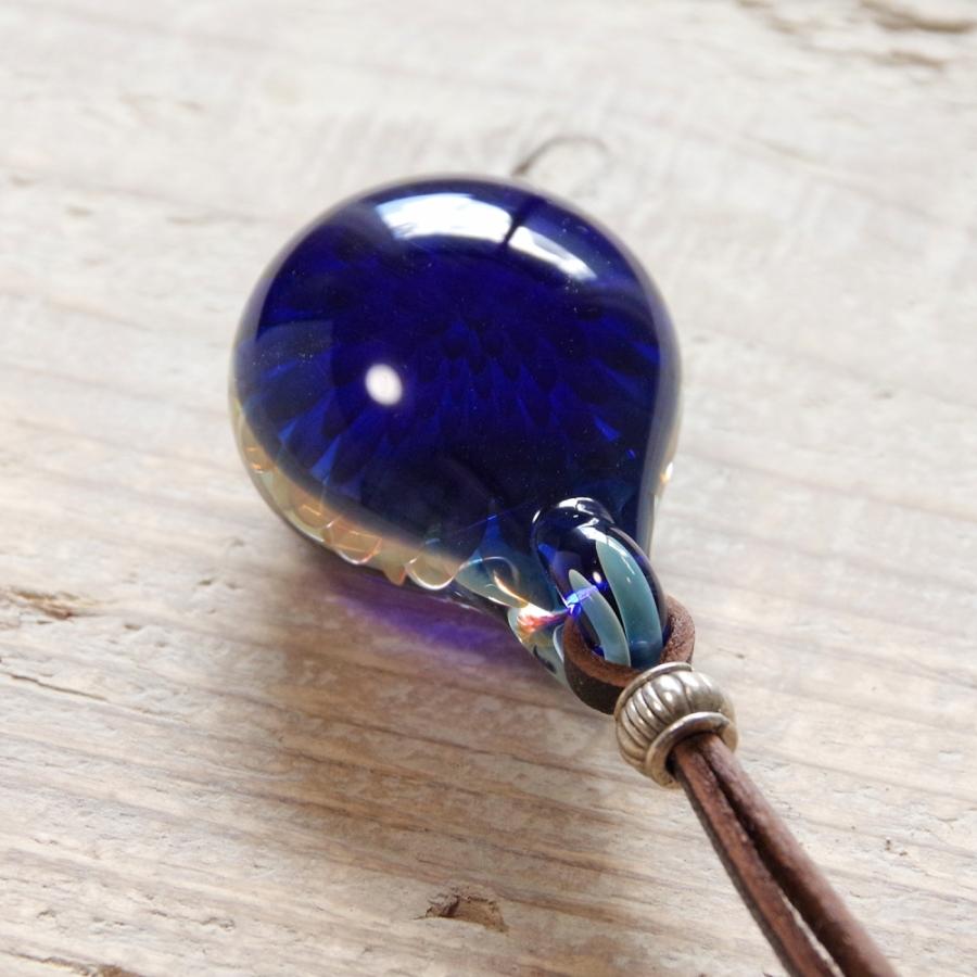 Taiga Glass ネックレス ペンダント ボロシリケイトガラス タイガ