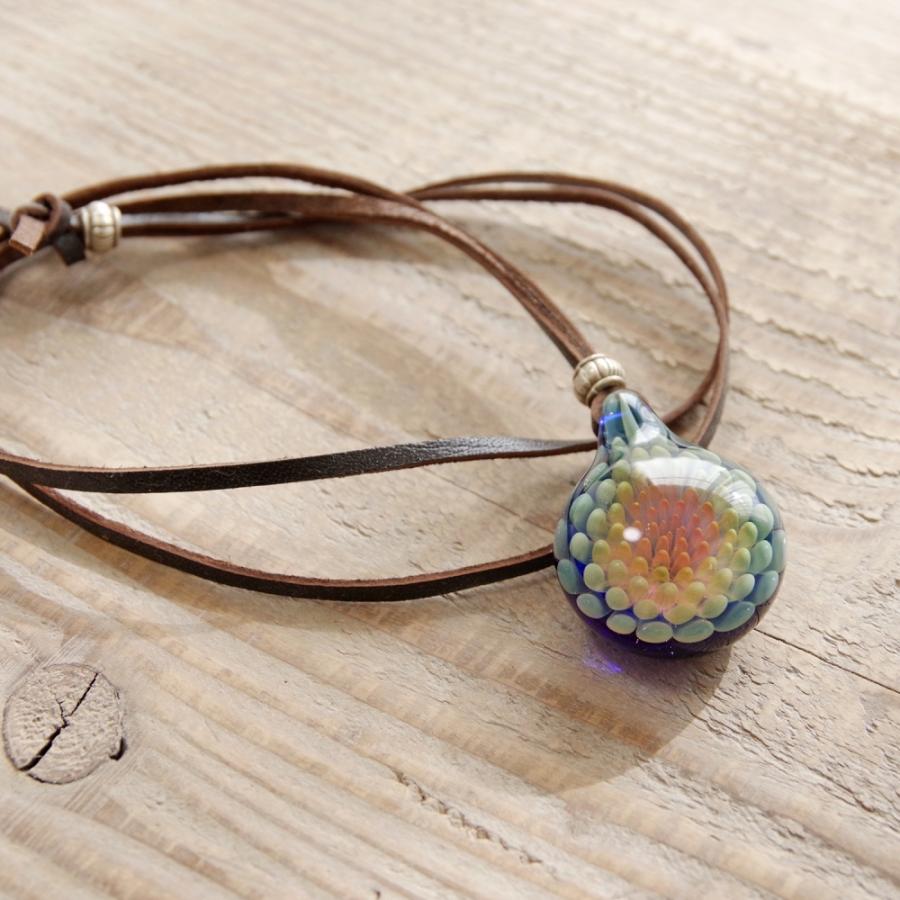 Taiga Glass ネックレス ペンダント ボロシリケイトガラス タイガ