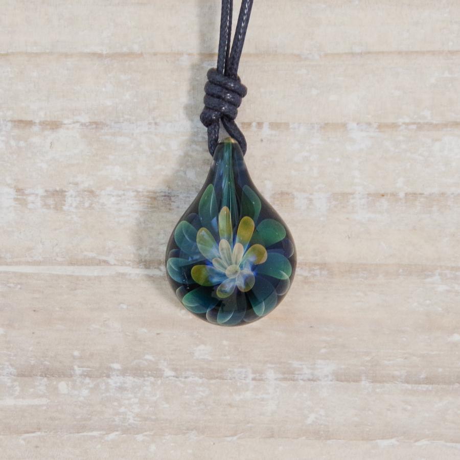 Taiga Glass ネックレス ペンダント ボロシリケイトガラス タイガ