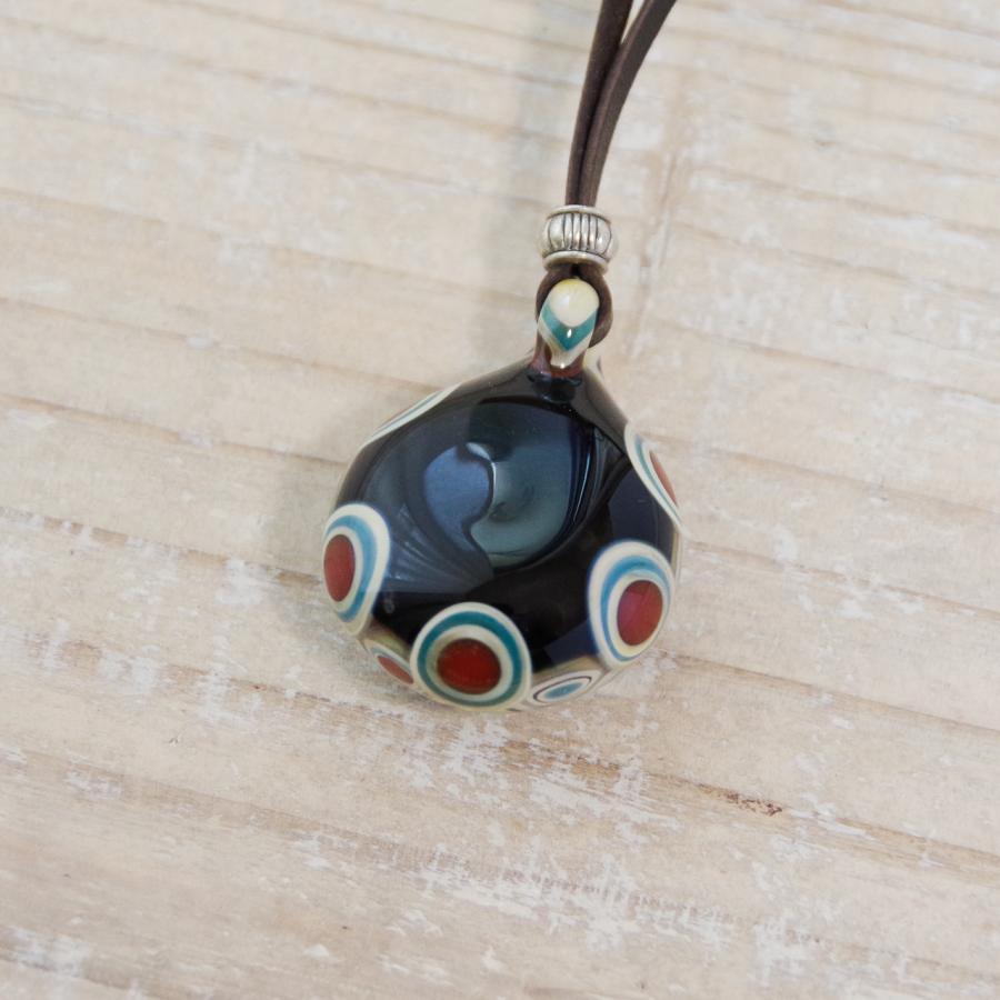 Taiga Glass ネックレス ペンダント ボロシリケイトガラス タイガ