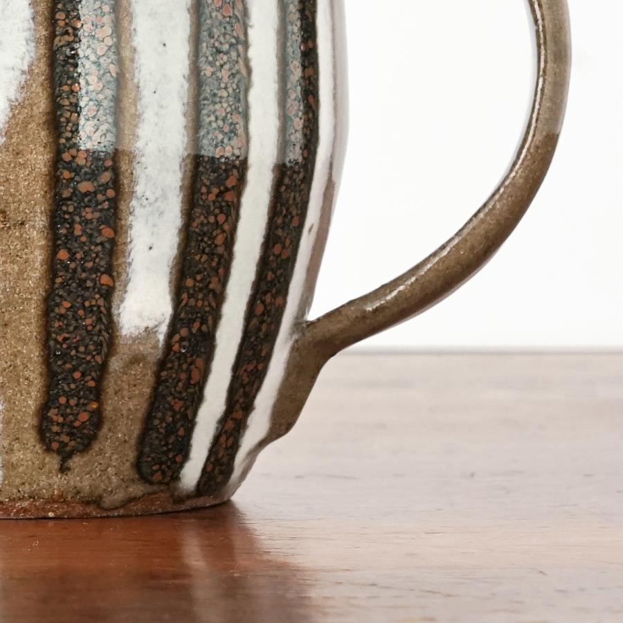 俊彦窯 縦縞（麦藁手）マグカップ 丹波焼 兵庫県 清水俊彦 伝統工芸品 民藝品 食器 ギフト プレゼント 誕生日 お祝い 贈答品 成人祝い |  | 02