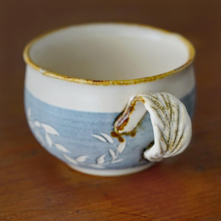 山内卓夫 カップ＆ソーサー リーフ柄 水色 信楽焼 滋賀県産 和食器