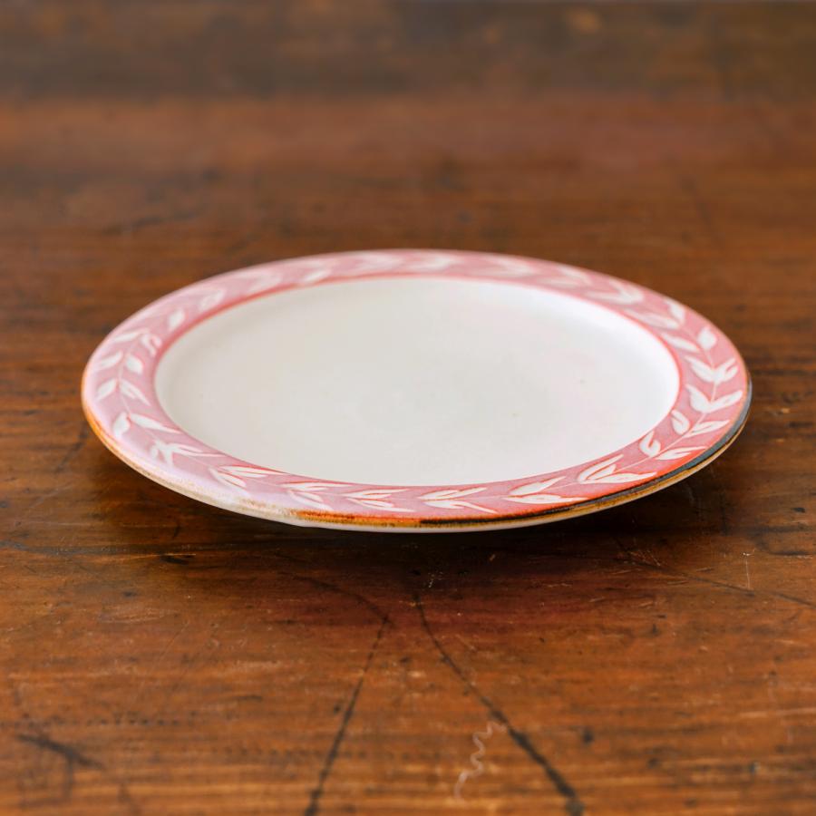 山内卓夫 リム皿 4.5寸 リーフ柄 ピンク 信楽焼 滋賀県産 和食器 陶器