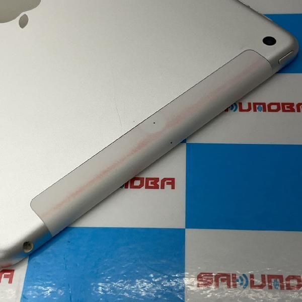 当日発送可iPad 第5世代 128GB Softbank版SIMフリー バッテリー89