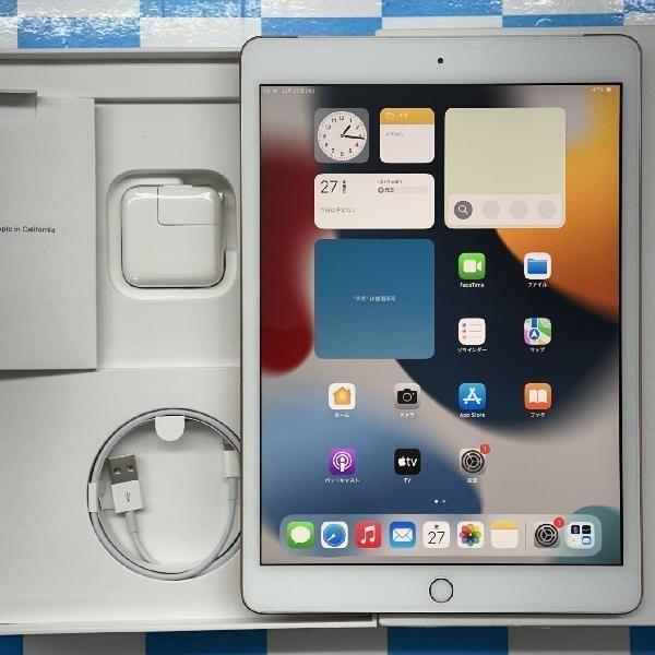 iPad 第7世代 32GB SoftBank版SIMフリー バッテリー100% 新品同様 中古