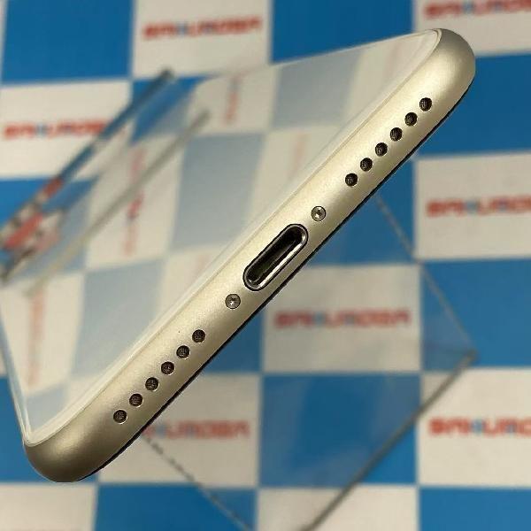 当日発送可 iPhoneSE 第3世代 64GB AU版SIMフリー バッテリー85% 極美