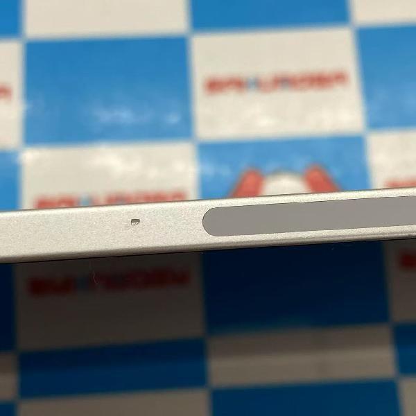 iPad Pro 11インチ 第2世代 512GB docomo版SIMフリー バッテリ 中古