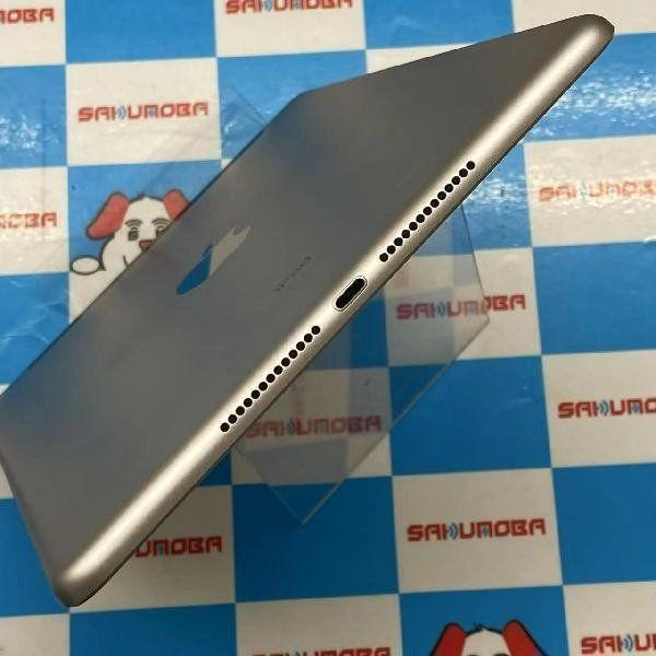 即日発送可iPad 第5世代 docomo版SIMフリー 32GB MP1J2J/A A1823 ジ