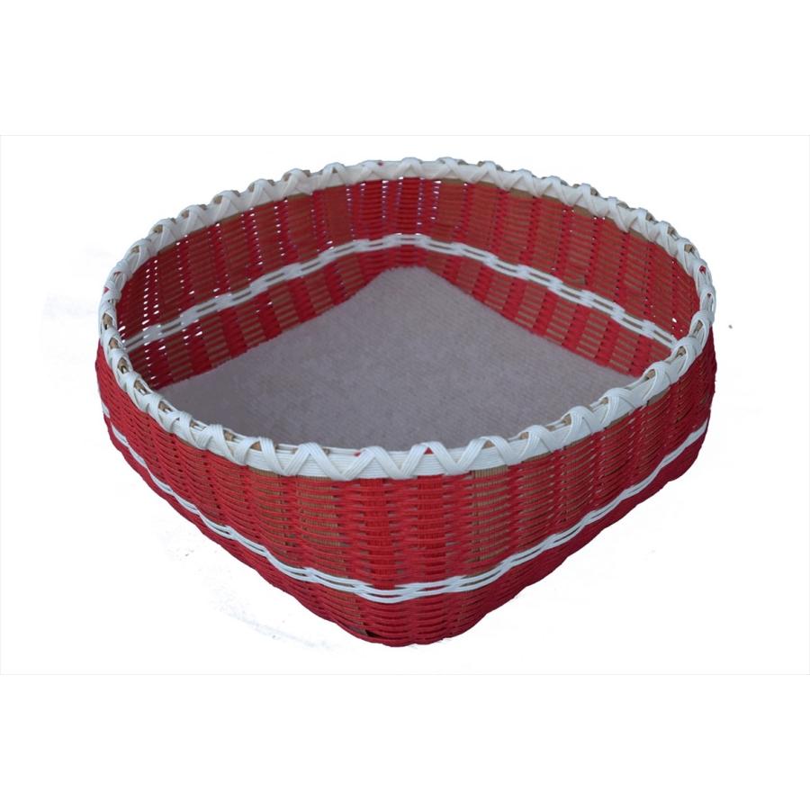 安心の日本製　　ネコちゃんワンちゃんのクーファン （Mサイズ）色名：ストロベリー　　シンプルなデザインとカラーのベッドです。 | 