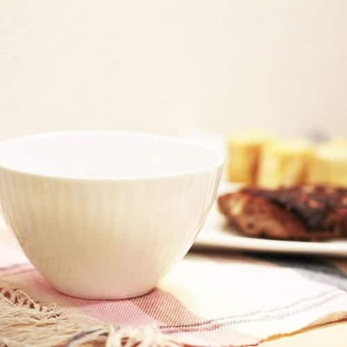 グレイン ライスボール 白 木目 模様 縦すじ 茶碗 陶器 茶わん