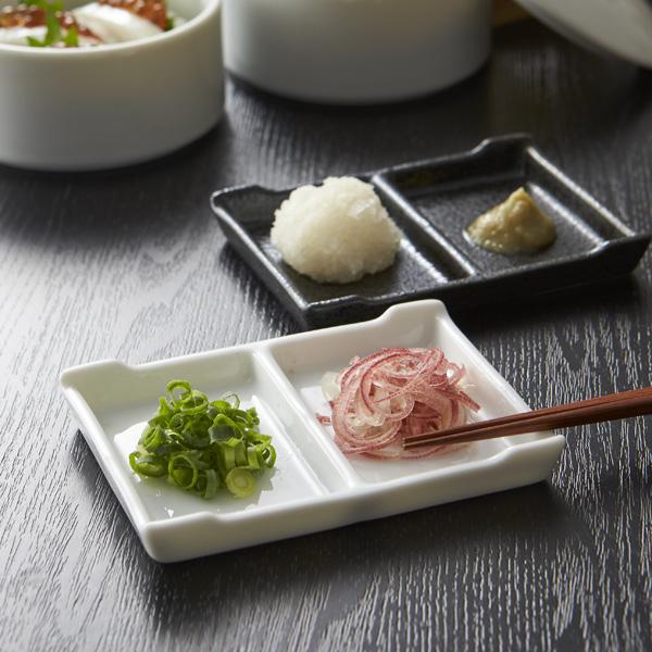 潤卓 二つ仕切り皿 白色 1個 日本製 磁器 薬味皿 漬物皿 たれ皿 タレ皿