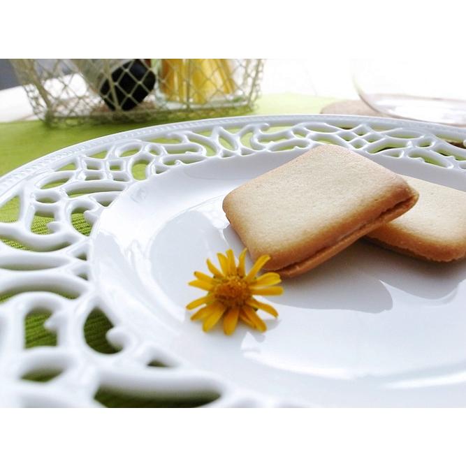 スカシ 19cmロイヤルプレート 透かし皿 丸皿 ケーキ皿 おしゃれ 絵付け