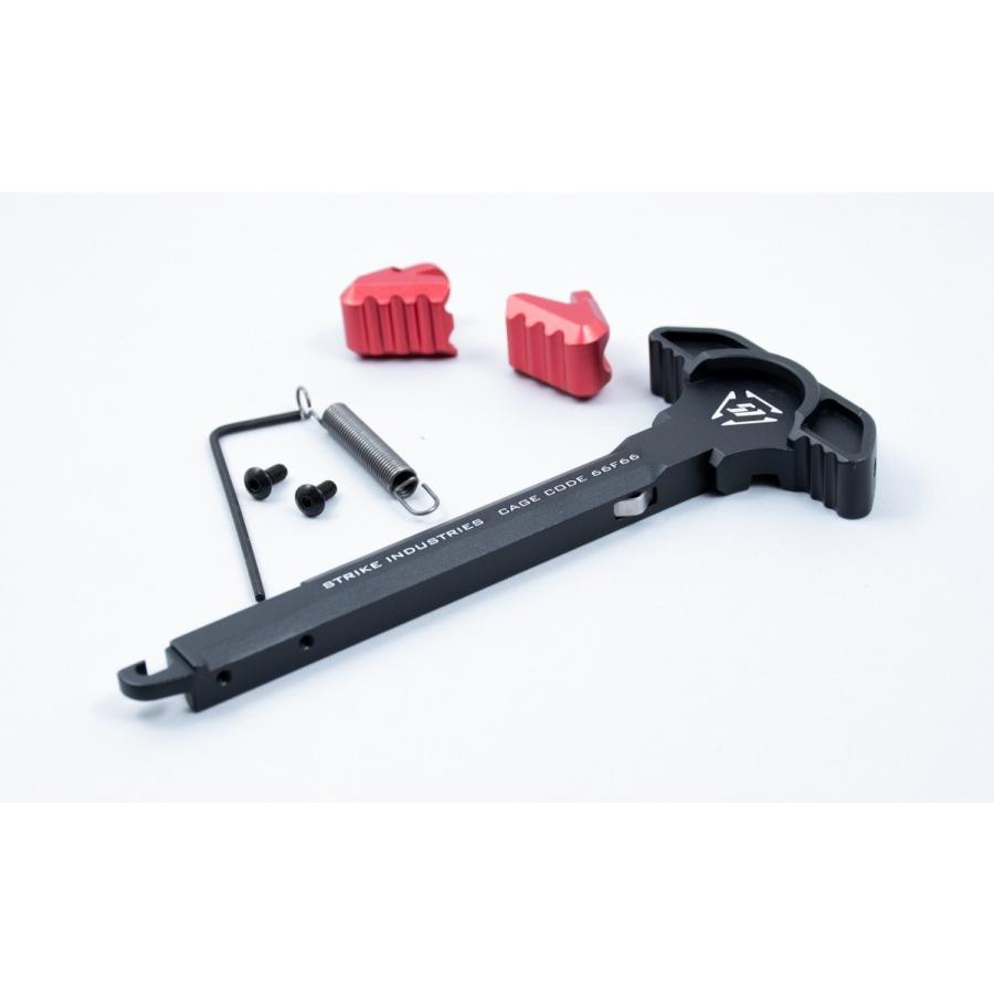 STRIKE INDUSTRIESタイプ チャージングハンドル Black-Red【ポスト投函