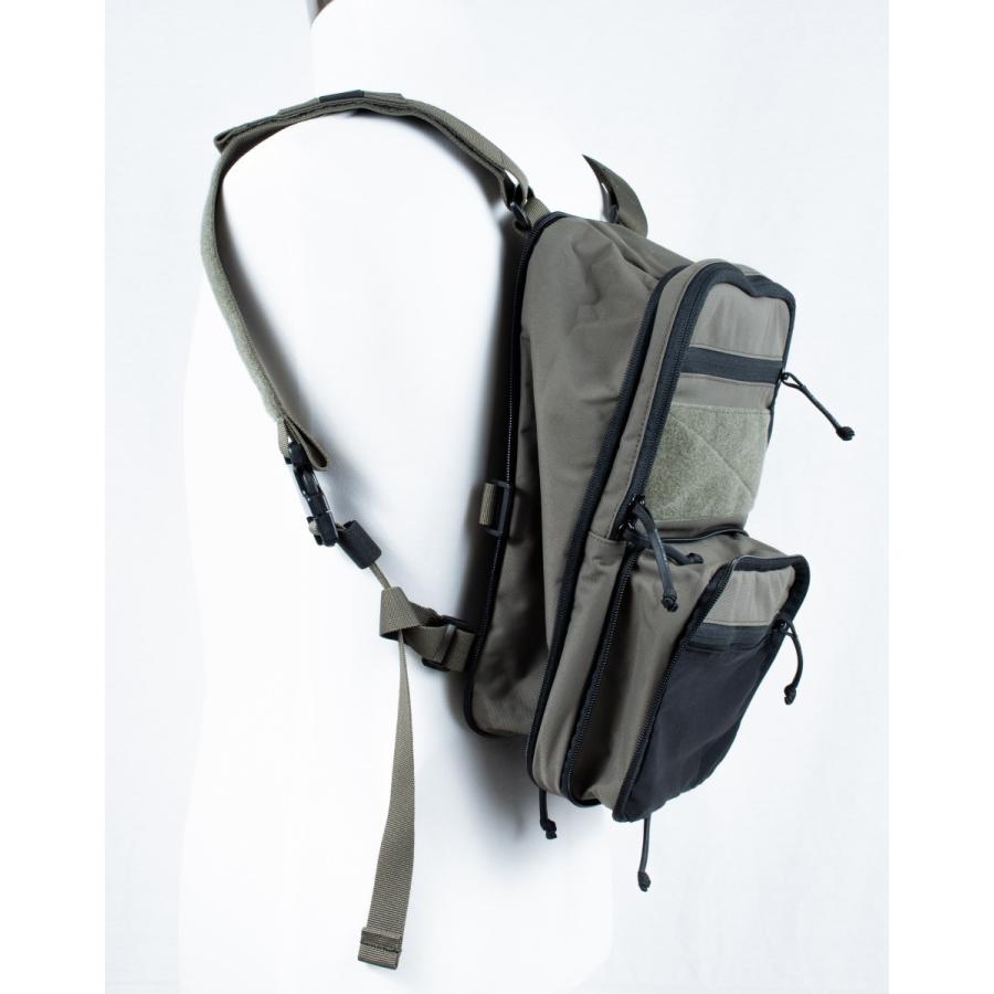 豪華セット チェストリグ フラットパック ハイドレーション バッグ Amazon.co.jp: [Axel Arms] 容量可変 1.2～2.5L タクティカル