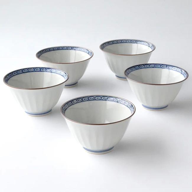 玄関先迄納品 湯飲み 来客用湯呑セット 5点セットブランド たち吉 白磁面取 お茶呑茶碗 桐箱入 茶器 京焼清水焼 贈り物 Discoversvg Com