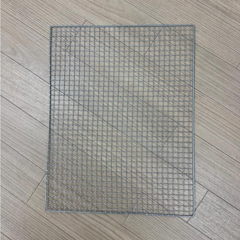 (80枚入特価) バーベキュー網 45×35cm 廉価アミ (使い捨てタイプ) NA35 450×350ｍｍ BBQ網 廉価タイプ 焼き網の画像
