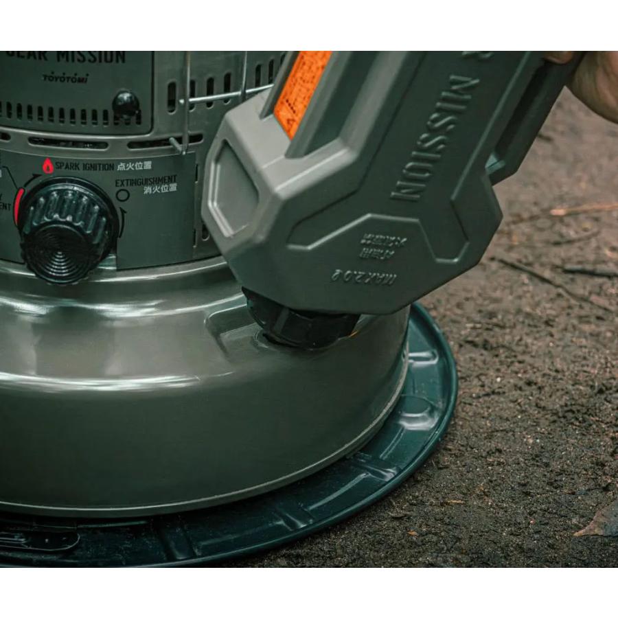 TOYOTOMI（トヨトミ） 灯油タンク GM-TKNZ1 グリーン 2Lタンク・給油