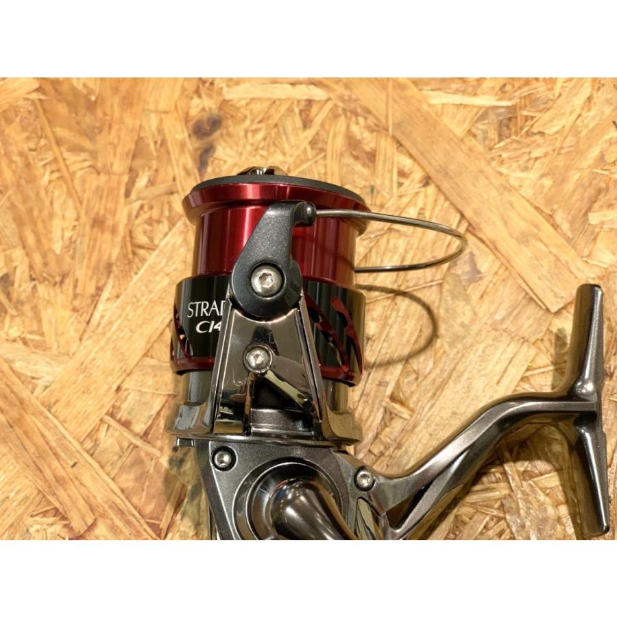 16ストラディックCI4+ 2500HGS リブレハンドルノブ : タックルガレージ