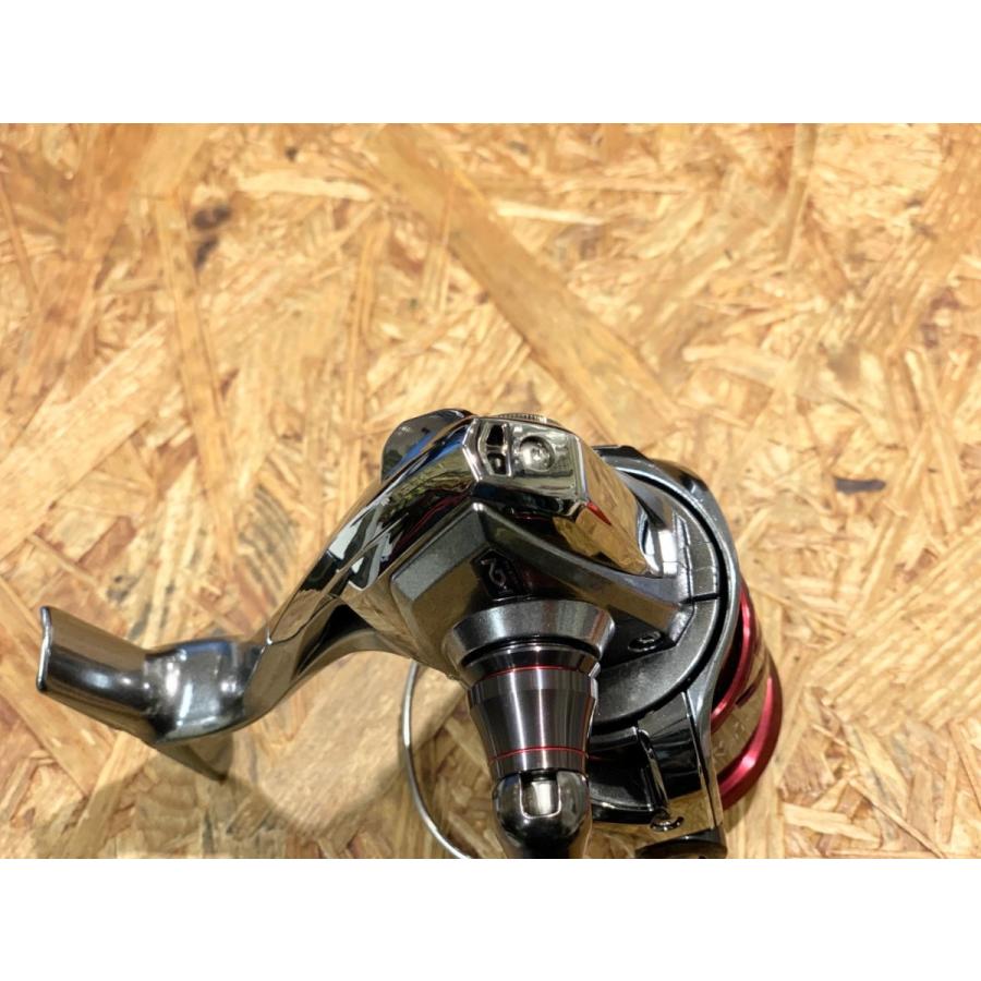 16ストラディックCI4+ 2500HGS リブレハンドルノブ : タックル 16ストラディックCI4+ 2500HGS リブレハンドルノブ : タックル