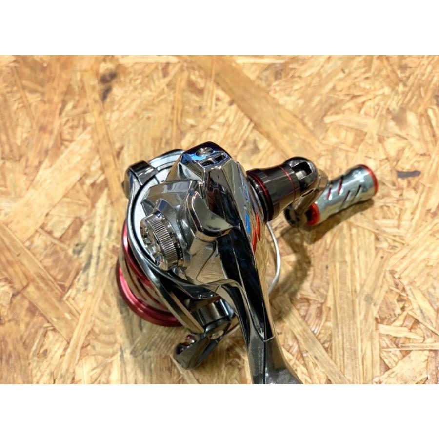 16ストラディックCI4+ 2500HGS リブレハンドルノブ : タックル 16ストラディックCI4+ 2500HGS リブレハンドルノブ : タックル