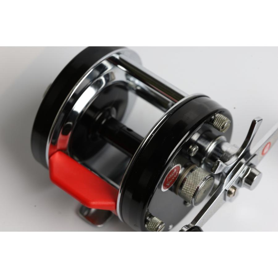 Abu Garcia アブガルシア アンバサダー 5600C 770600 赤ベロ