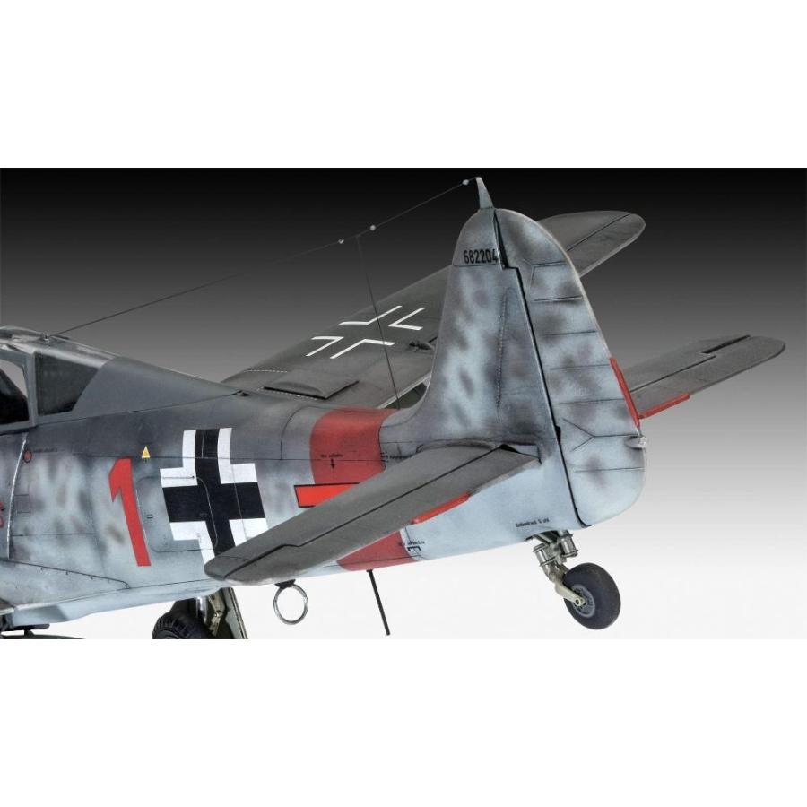 ドイツレベル 1/32 ドイツ空軍 フォッケウルフ Fw190A-8 シュトゥルムボック プラモデル 03874｜tactshop｜04