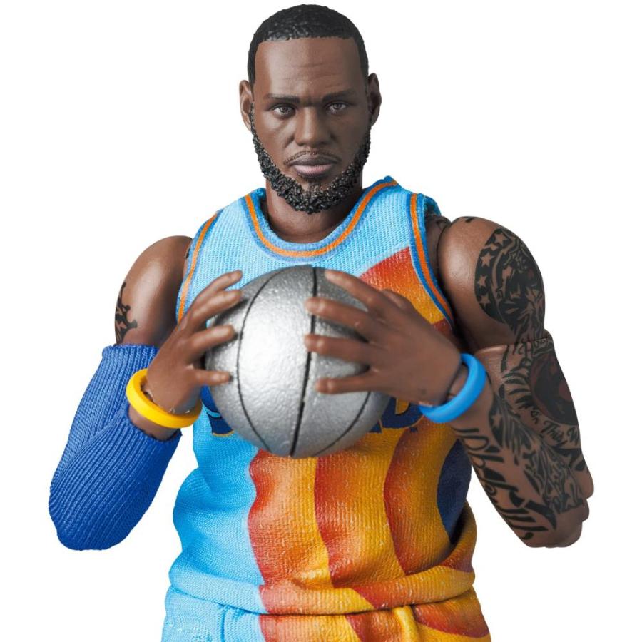 MAFEX マフェックス No.197 LeBron James レブロン ジェームズ SPACE JAM: A NEW LEGACY Ver. 全高｜tactshop｜04
