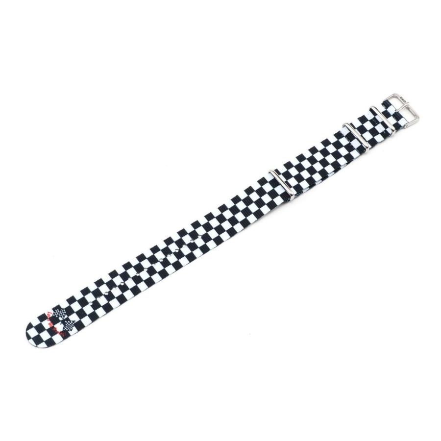 checkerflag wht |  | 02