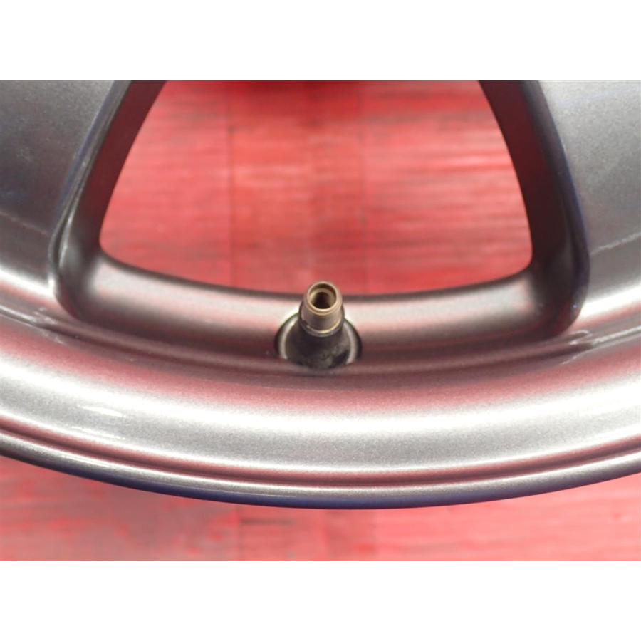 トヨタ〉プリウス(20系)純正7スポーク☆センターキャップ仕様！aa16