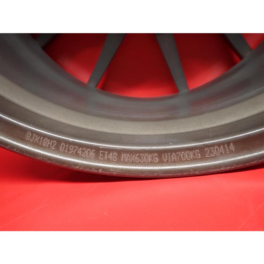 中古ホイール 1本 8.8kg 軽量 OZ LEGGERA レッジェーラ HLT 8J 18