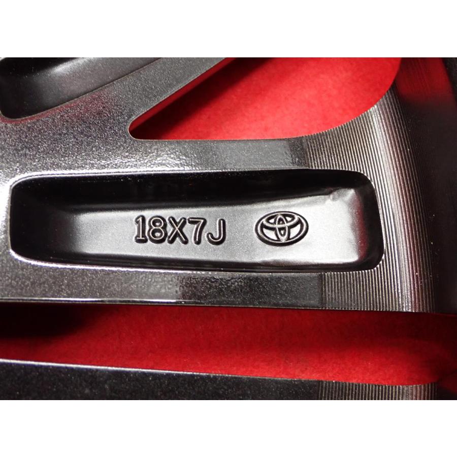 TOYOTA トヨタ カローラクロス ハイブリッドZ / Z 純正 中古 TOYOTA トヨタ カローラクロス ハイブリッドZ / Z 純正 中古